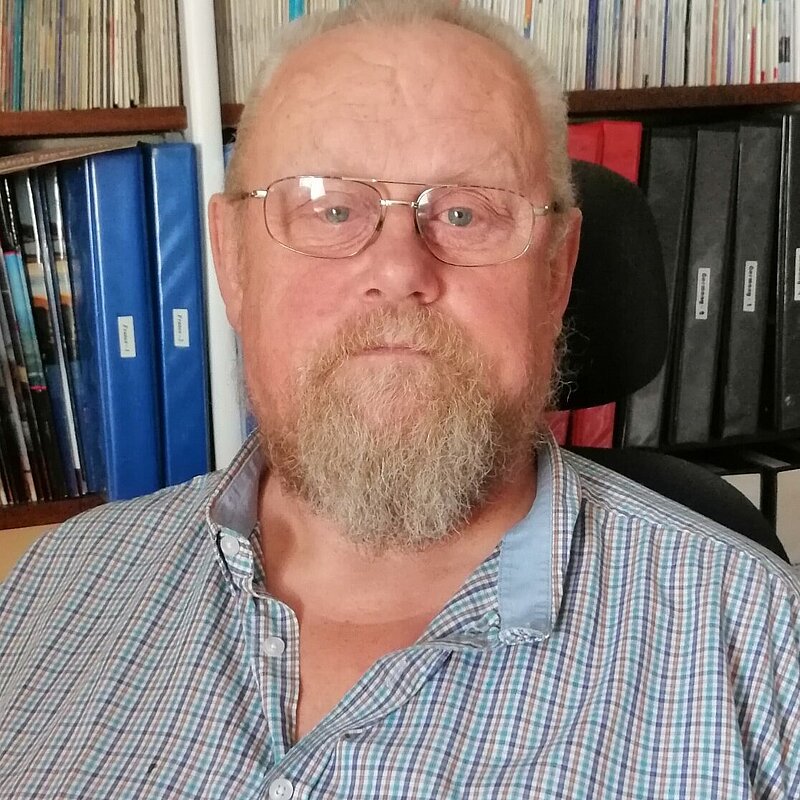 Steve Williams has a blond beard and glasses 